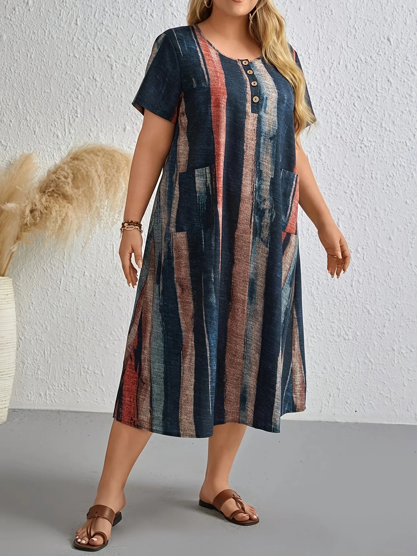 Plus-Size Women’s Multicolored Sleeveless Printed Dress – Casual Round Neck for Spring, Summer, and Fall
